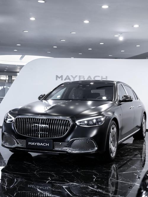 佛山340岚图汽车的售后服务让用户无忧出行，迈巴赫未来的豪华车趋势